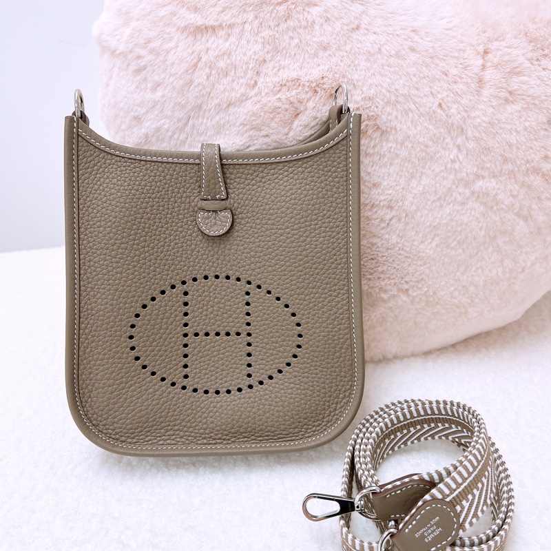 Hermes mini evelyne K 大象灰銀扣-0