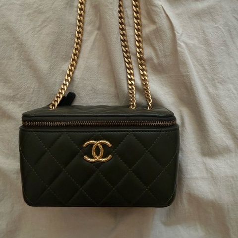 CHANEL Vanity Case Handle 斜背 化妝箱 晶片款