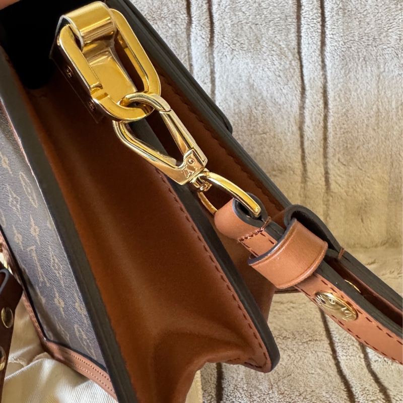 Louis Vuitton Mini Dauphine M45959-9