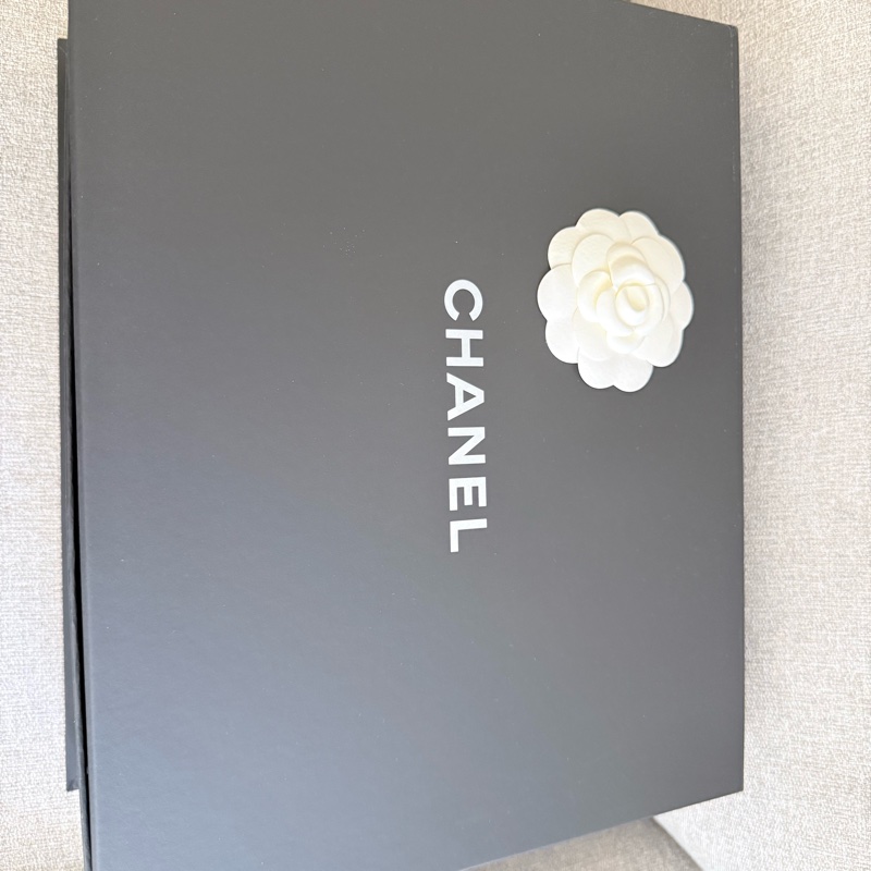 CHANEL BOY25 黑金扣 小牛皮 A67086(基本全新）-2