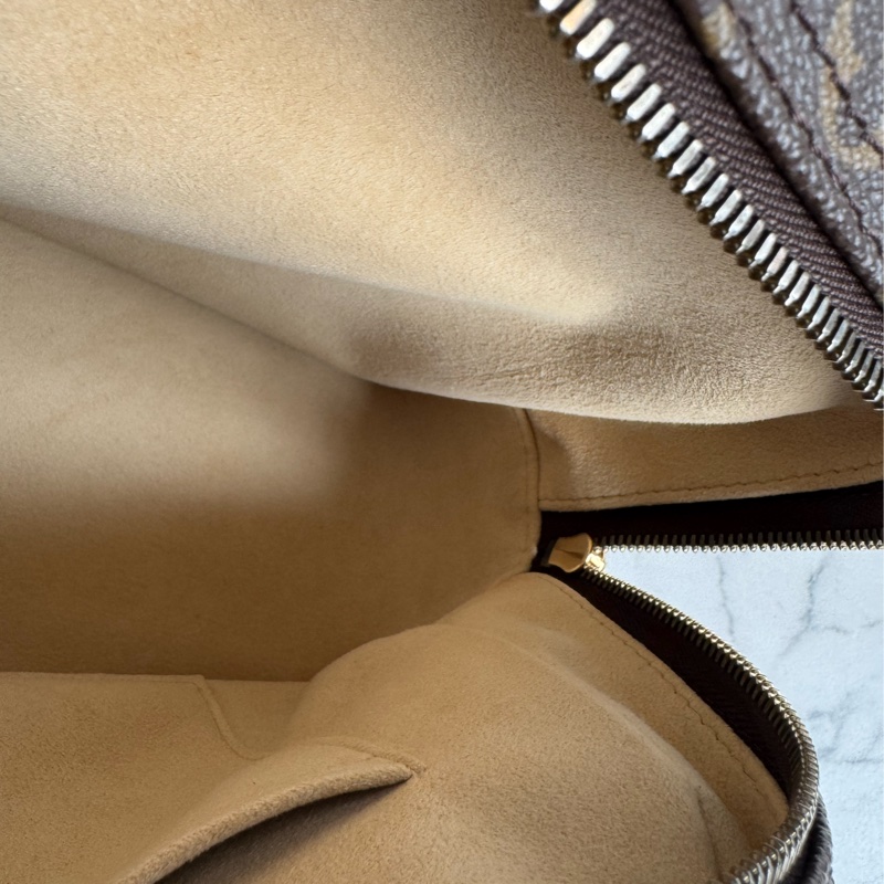 LV花紋烏瑪舒曼包pm-43