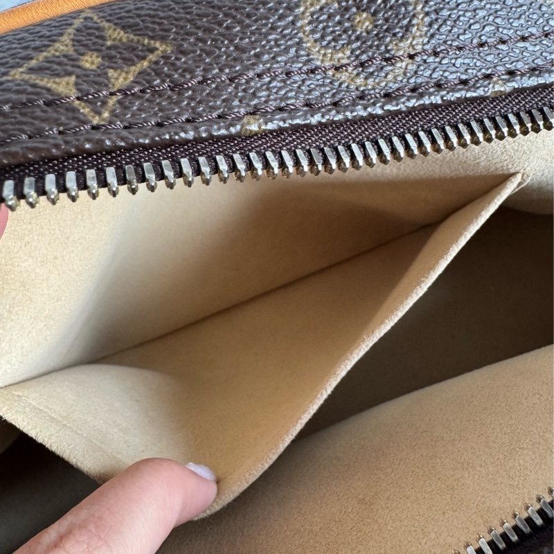 LV花紋烏瑪舒曼包pm-46