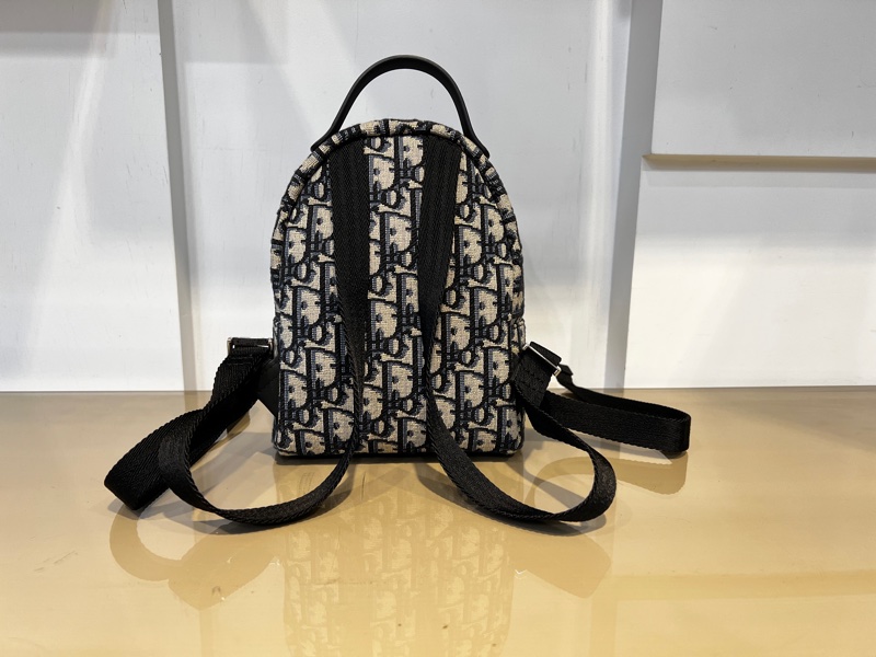 Dior 藍緹花拼黑牛皮Rider Mini金釦手提後背包-2