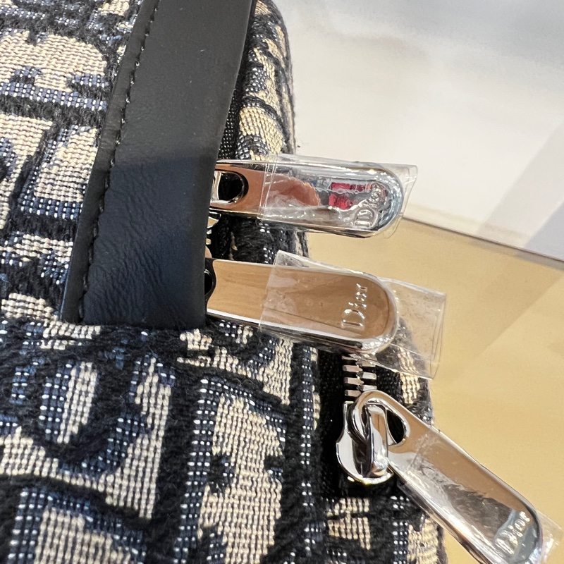 Dior 藍緹花拼黑牛皮Rider Mini金釦手提後背包-15