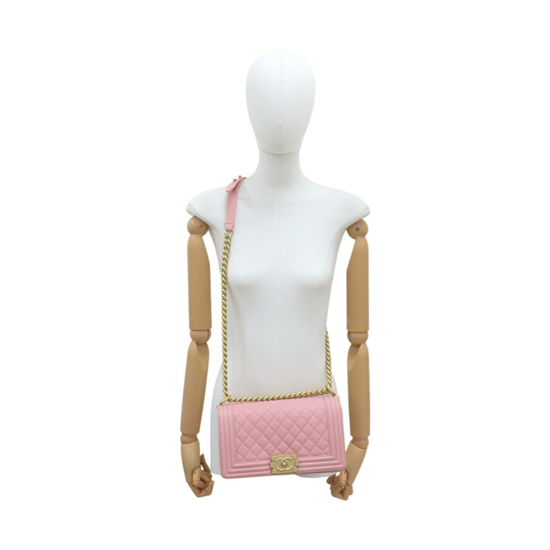 粉紅色 荔枝紋牛皮  Boy25cm 金扣 鍊帶 肩背包【CHANEL 香奈兒】 A67086-13