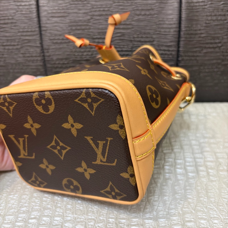 LV 原花金釦Nano Noe水桶包M81266-6