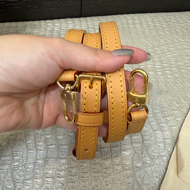 LV 原花金釦Nano Noe水桶包M81266-10