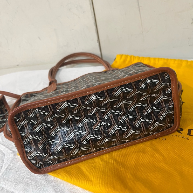 ෆ Goyard Mini Tote 焦糖黑-14