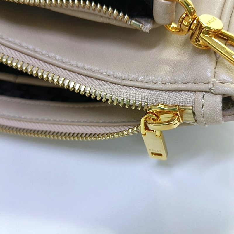 BALIY 托特包淺粉色羊皮印花絎縫單肩包斜挎包金色五金子袋2條可拆卸肩帶 9.8新-12