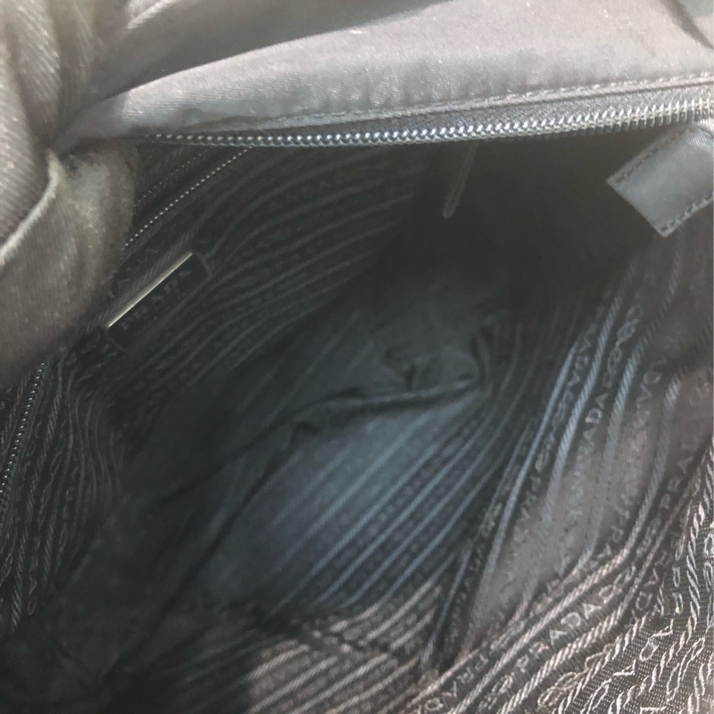 Prada 黑色Tote bag I675-15