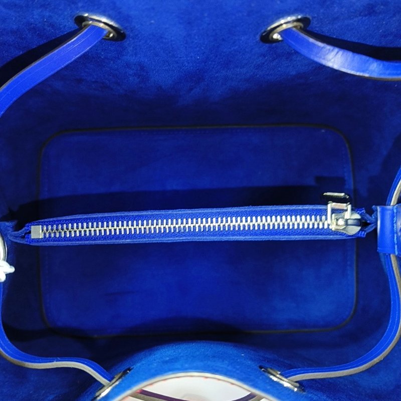 LOUIS VUITTON NÉONOÉ 中號紅色EPI牛皮水波紋水桶包單肩包手提包斜挎包 銀色五金 2條可拆卸肩帶 配件齊全 9.8新-6