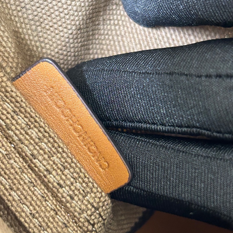 Burberry Ashby 帆布格紋水桶包側背包-3