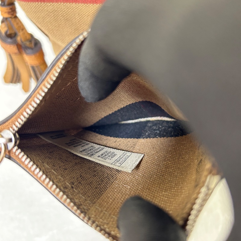 Burberry Ashby 帆布格紋水桶包側背包-18