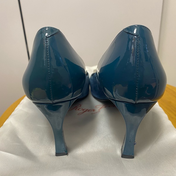 roger vivier 湖水藍7厘米高跟鞋-8
