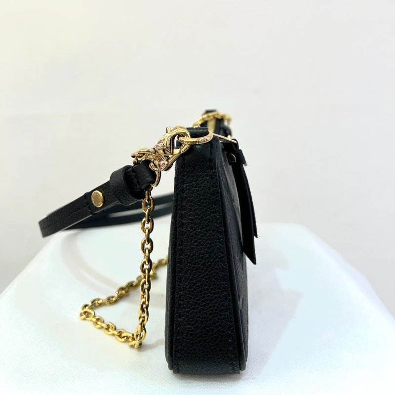 LV 黑壓紋腋下包(兩用)-2