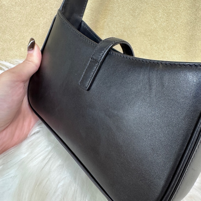 YSL Mini LE5A7 黑滑面牛皮手提包-18