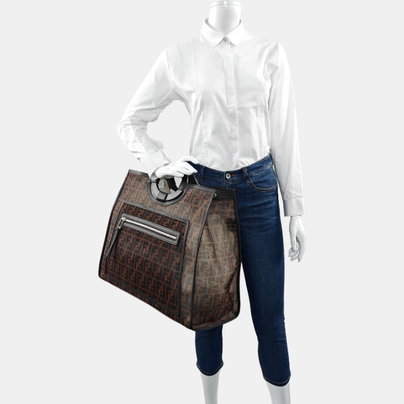 FENDI Runaway 棕色特殊材質雙F老花手提包 銀色五金-1