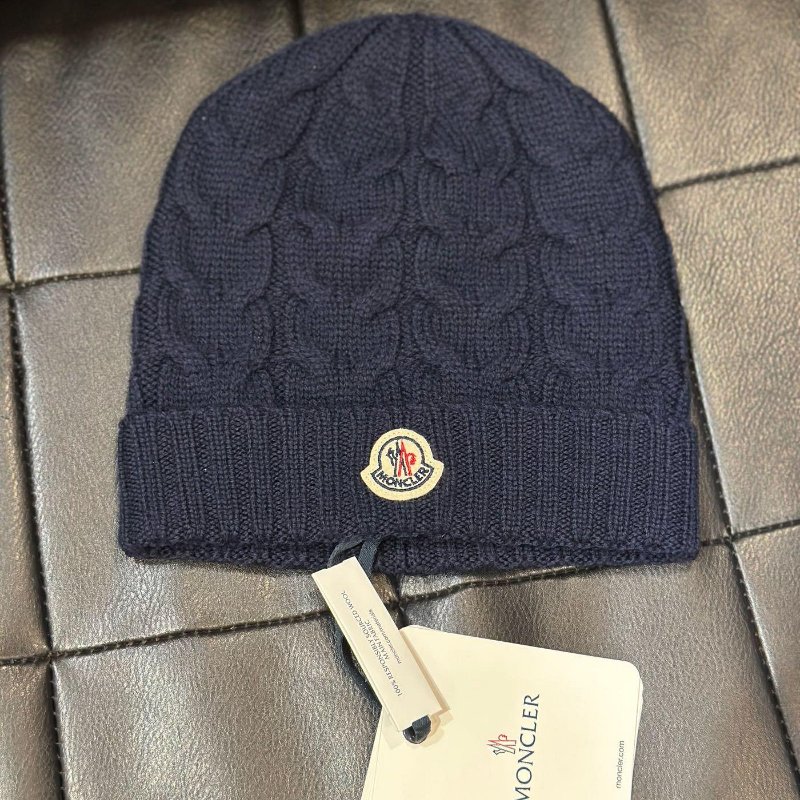 💎Han's house精品服飾💎moncler LOGO 毛帽 帽子 義大利製 現貨 青年款 = 成人S-0