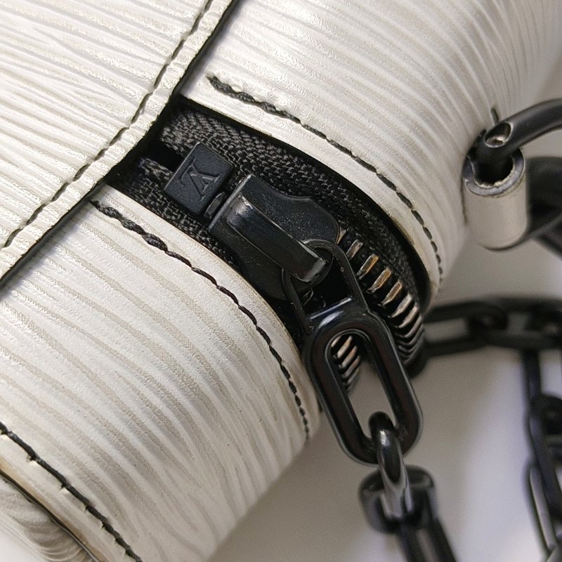 LOUIS VUITTON PHONE BOX 白色EPI牛皮水波紋相機包單肩包手提包斜挎包 黑色五金-11