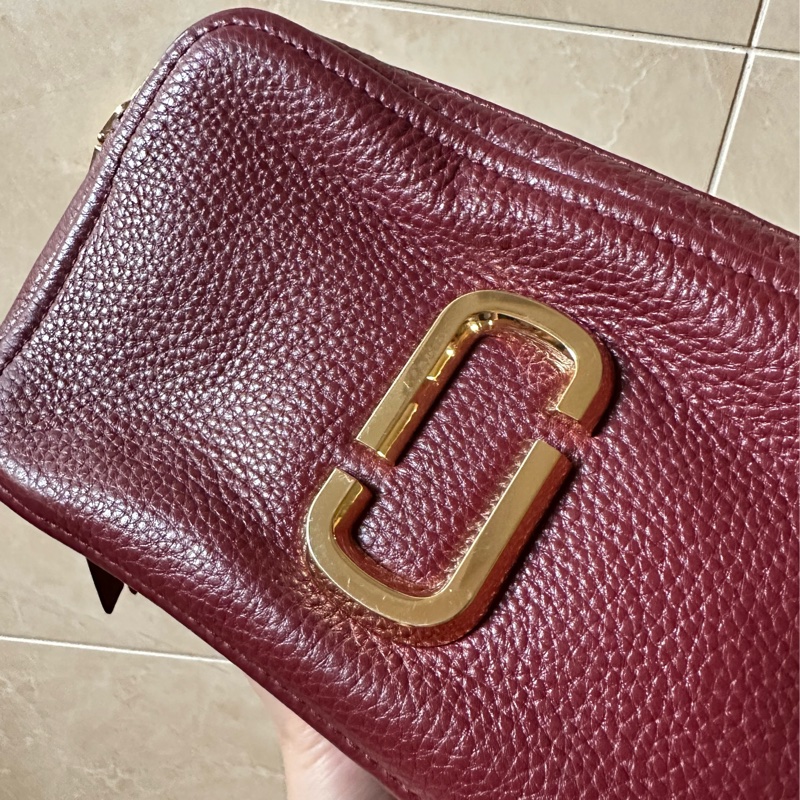 MARC JACOBS 經典款 相機包-12