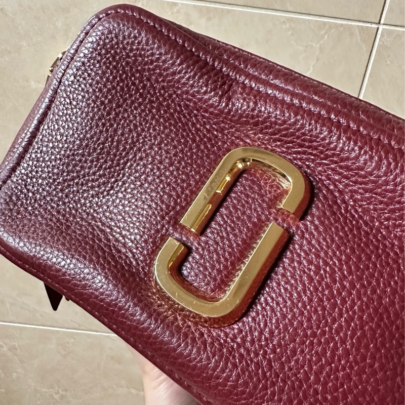 MARC JACOBS 經典款 相機包-14