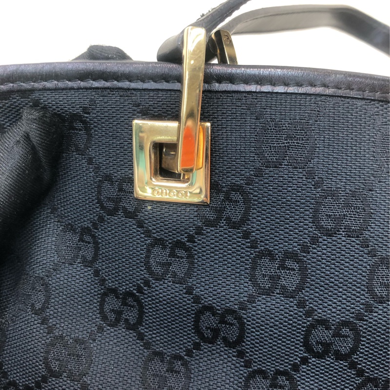 Gucci 黑色老花小Tote Bag O246-11