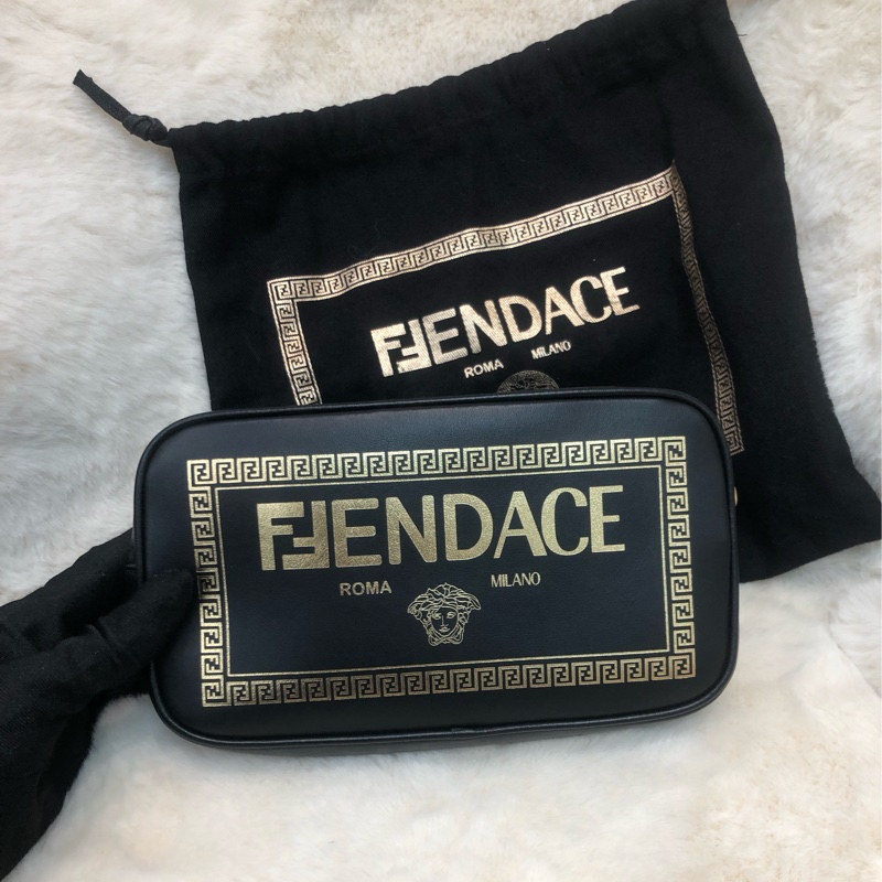 FENDI VERSACE 聯乘相機包 I703WH-0
