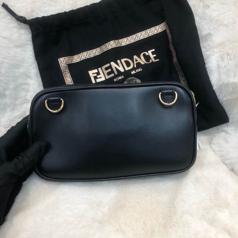 FENDI VERSACE 聯乘相機包 I703WH-1