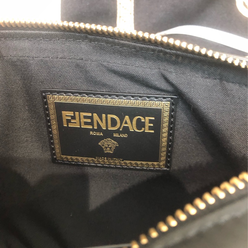 FENDI VERSACE 聯乘相機包 I703WH-14