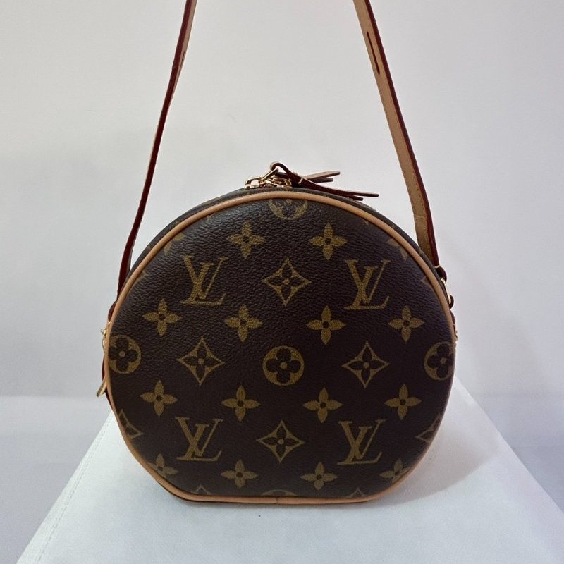 LV(M)圓餅包-小號-0