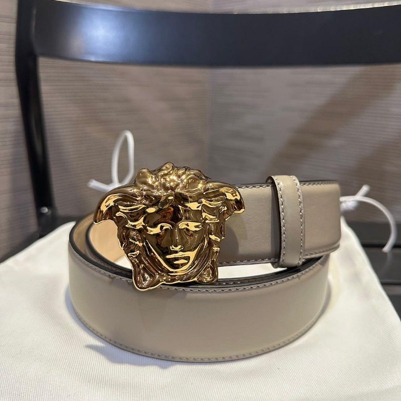 💎Han's house精品服飾💎VERSACE 凡賽斯 女神頭 柔軟皮革 皮帶 義大利製 寬4CM 原價19000-0