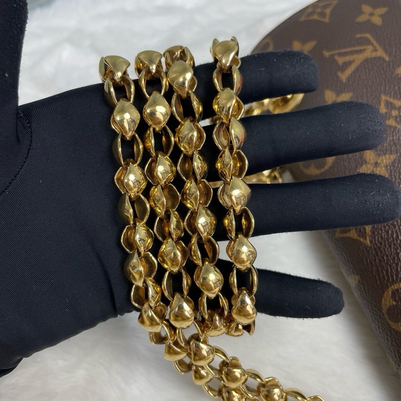 LV老花維多利亞 紅色-8