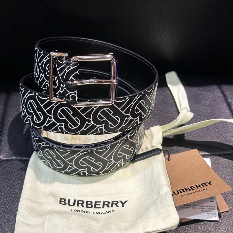 💎Han's house精品服飾💎Burberry TB 滿版 小牛皮 皮帶 寬3.5-0