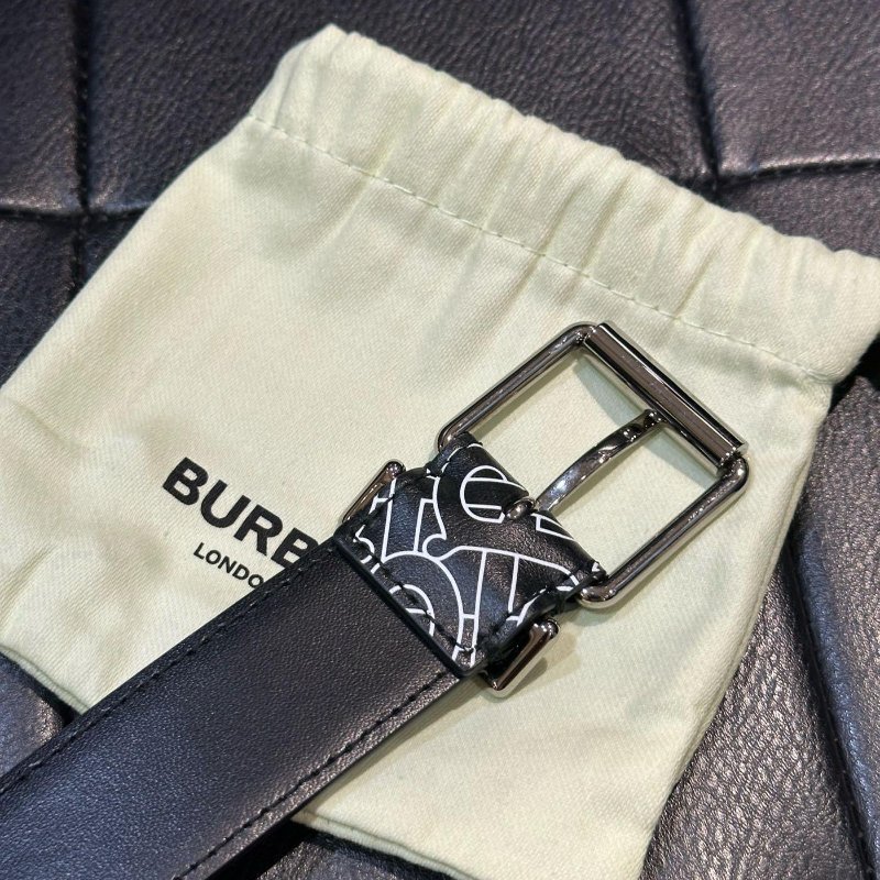 💎Han's house精品服飾💎Burberry TB 滿版 小牛皮 皮帶 寬3.5-1