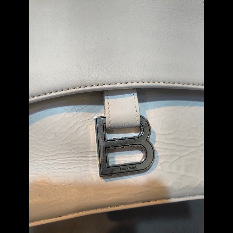 🔥年終狂降🔥【限時降價只到12/31（原26,800）】【8成新】㊣✨BALENCIAGA✨巴黎世家 白色 沙漏包 牛皮 鎖鏈 背帶 肩背包 腋下包/二手包/二手精品/保證正品🌳二手樹屋🌳-11