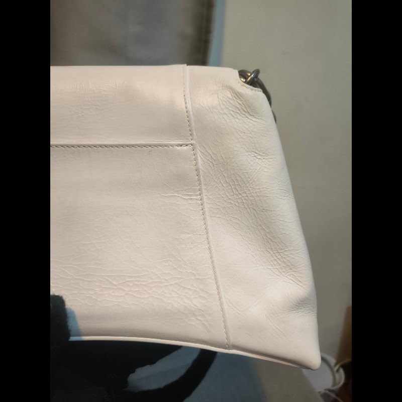 🔥年終狂降🔥【限時降價只到12/31（原26,800）】【8成新】㊣✨BALENCIAGA✨巴黎世家 白色 沙漏包 牛皮 鎖鏈 背帶 肩背包 腋下包/二手包/二手精品/保證正品🌳二手樹屋🌳-21