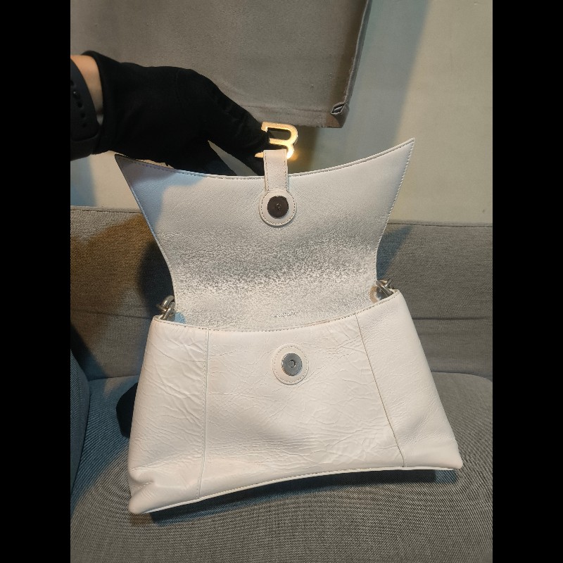 🔥年終狂降🔥【限時降價只到12/31（原26,800）】【8成新】㊣✨BALENCIAGA✨巴黎世家 白色 沙漏包 牛皮 鎖鏈 背帶 肩背包 腋下包/二手包/二手精品/保證正品🌳二手樹屋🌳-29