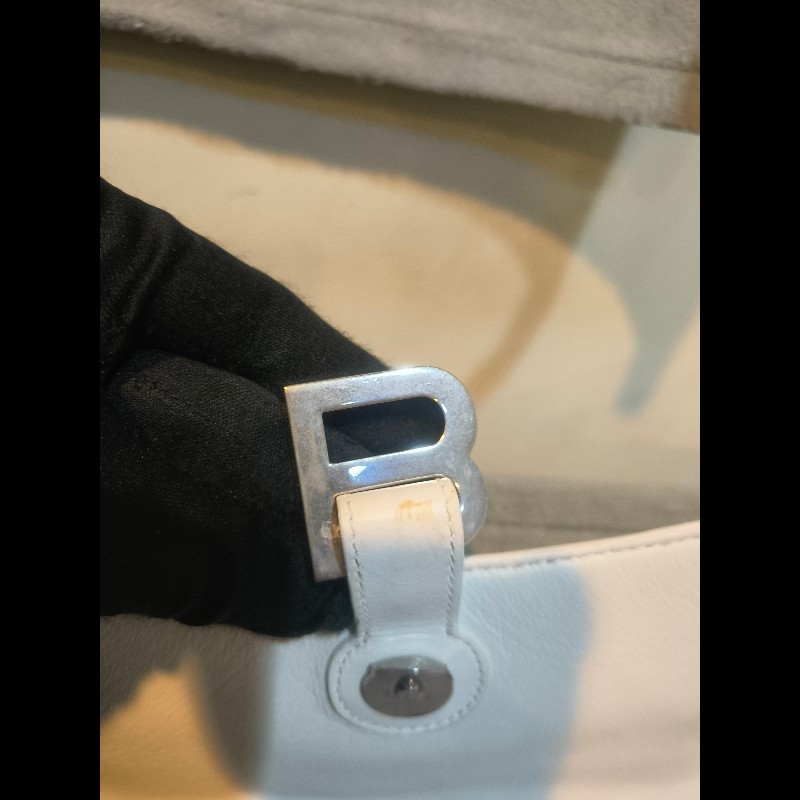 🔥年終狂降🔥【限時降價只到12/31（原26,800）】【8成新】㊣✨BALENCIAGA✨巴黎世家 白色 沙漏包 牛皮 鎖鏈 背帶 肩背包 腋下包/二手包/二手精品/保證正品🌳二手樹屋🌳-30