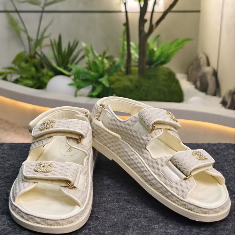 Chanel香奈兒 魔術貼沙灘鞋白色 36.5 碼 99新 附件防塵袋-1