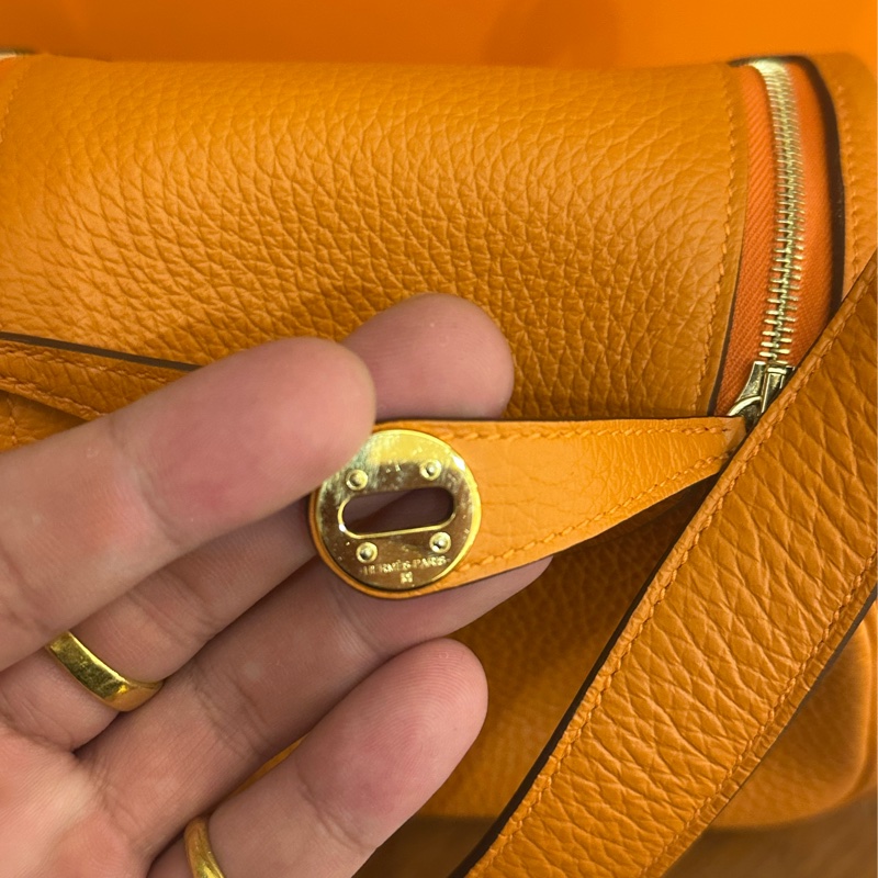 HERMES 愛馬仕橘金釦MINI LINDY-15