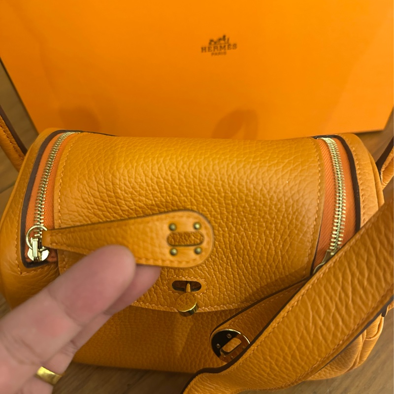 HERMES 愛馬仕橘金釦MINI LINDY-16