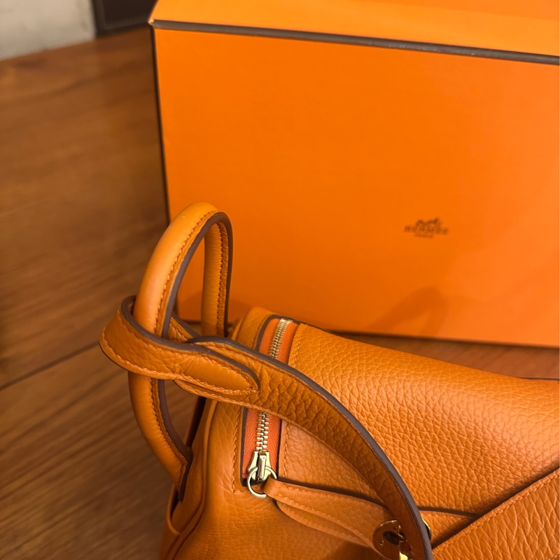 HERMES 愛馬仕橘金釦MINI LINDY-17