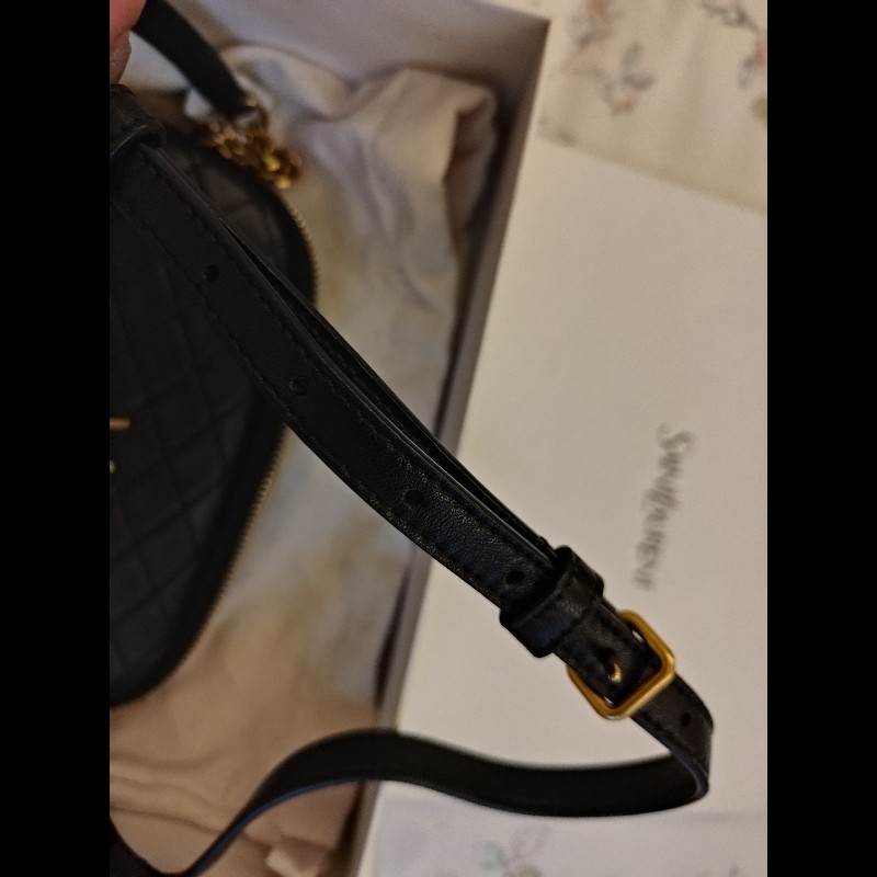 Saint Laurent Gaby 黑色絎縫小羊皮拉鍊包。-2