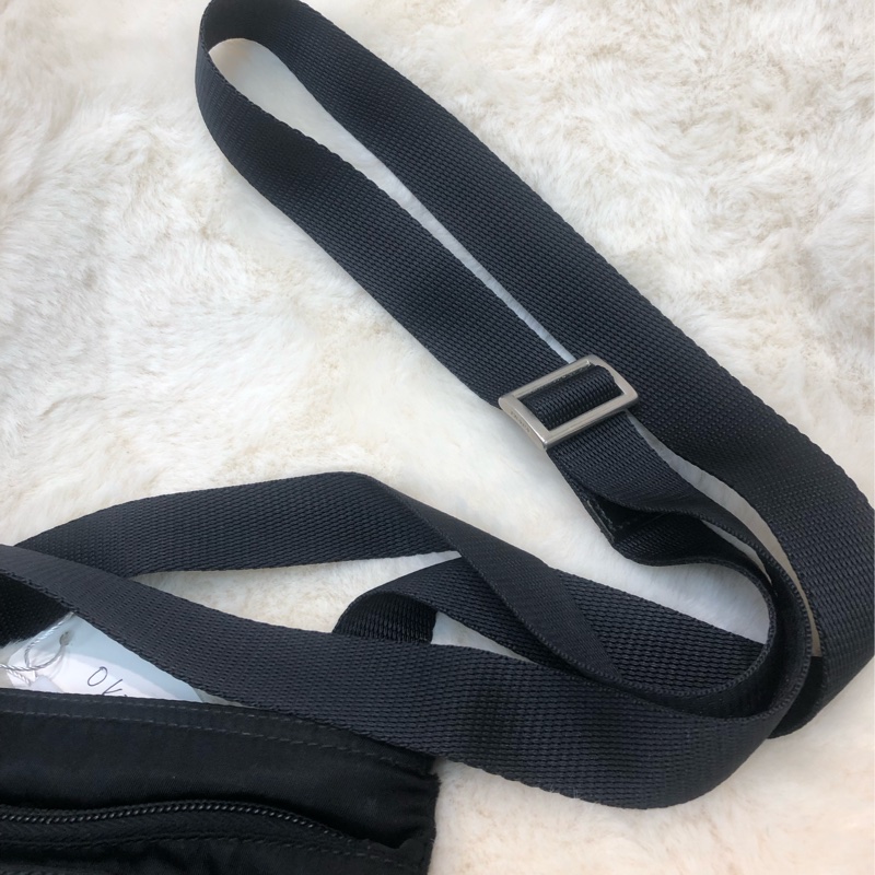 Prada 黑色斜孭日字袋 I471-7