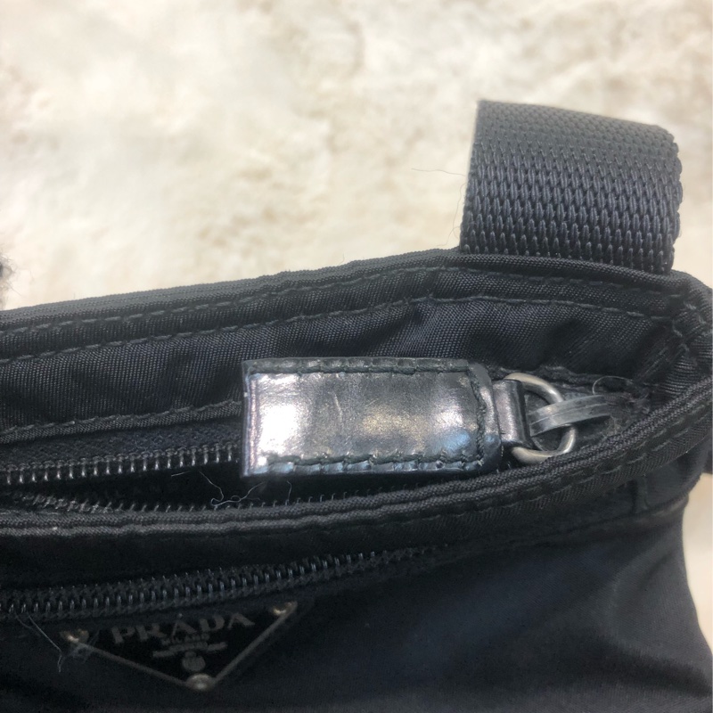 Prada 黑色斜孭日字袋 I471-11