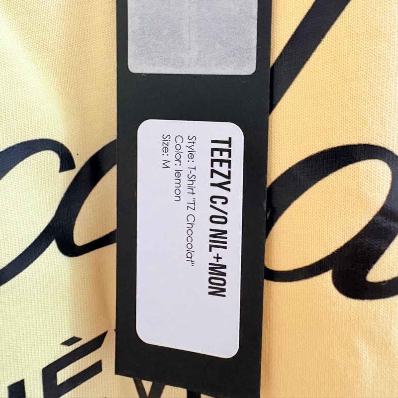 全新Teezy C/O Nil+Mon德國品牌淡黃色上衣 M-L可穿-3