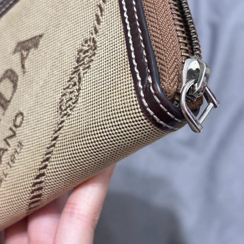 Prada Logo Jacquard-19