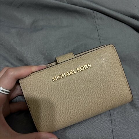 Michael Kors Jet Set Travel