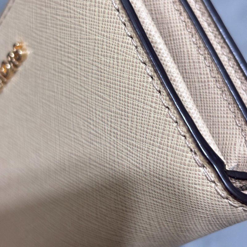 Michael Kors Jet Set Travel-11