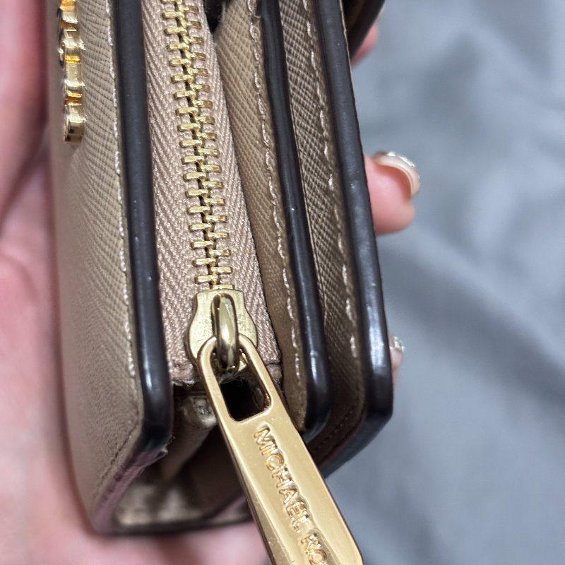 Michael Kors Jet Set Travel-18